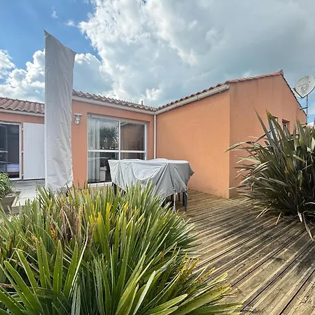 Hébergement de vacances Maison Fonctionnelle Avec Jardin Et Parking Prive Aux Sables-d'olonne - Fr-1-197-619 *
