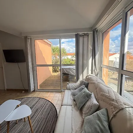 Maison Fonctionnelle Avec Jardin Et Parking Prive Aux Sables-d'olonne - Fr-1-197-619 Hébergement de vacances Les Sables-dʼOlonne