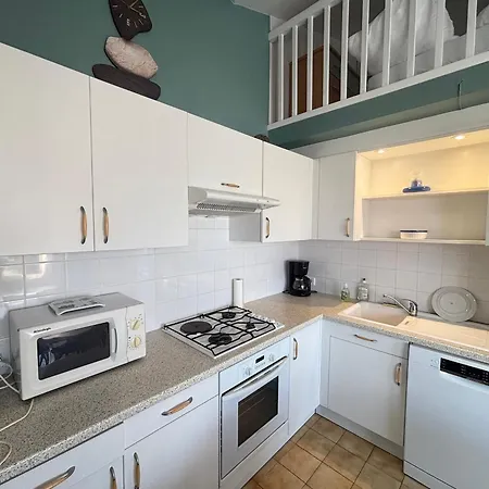 Holiday home Maison Fonctionnelle Avec Jardin Et Parking Prive Aux Sables-d'olonne - Fr-1-197-619 *
